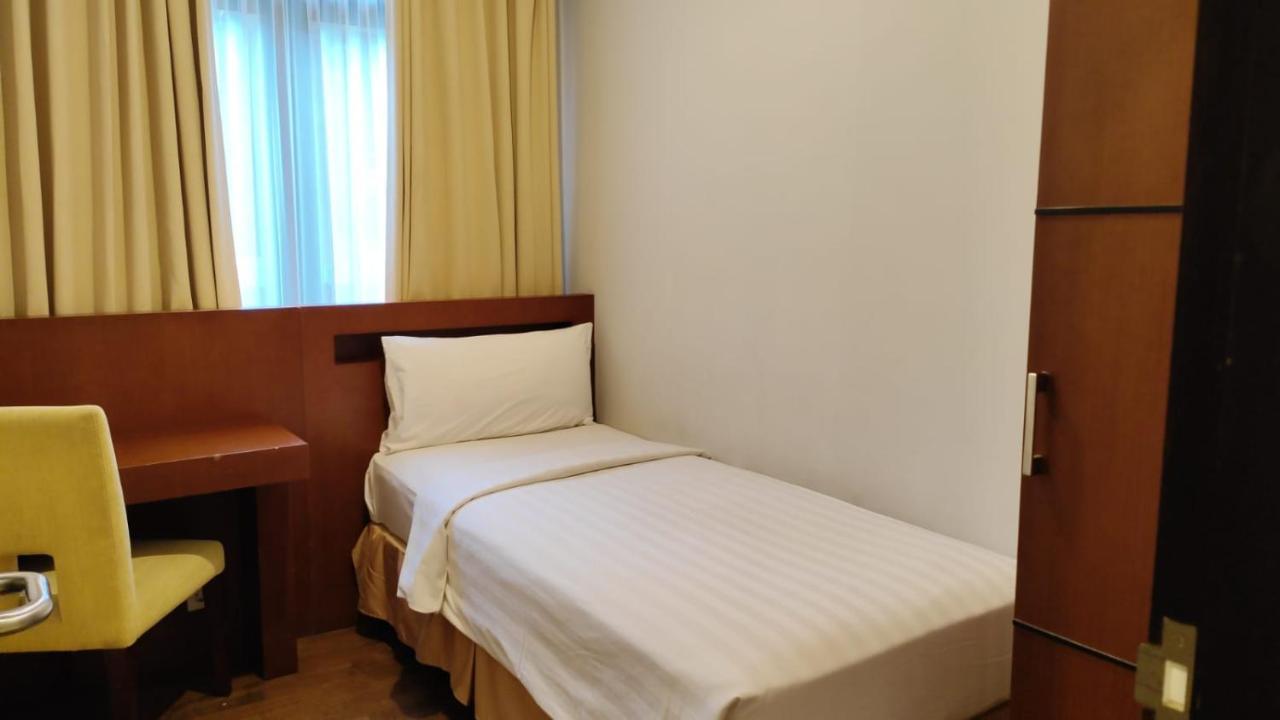 Grand Kuta Hotel And Residence Legian Kültér fotó