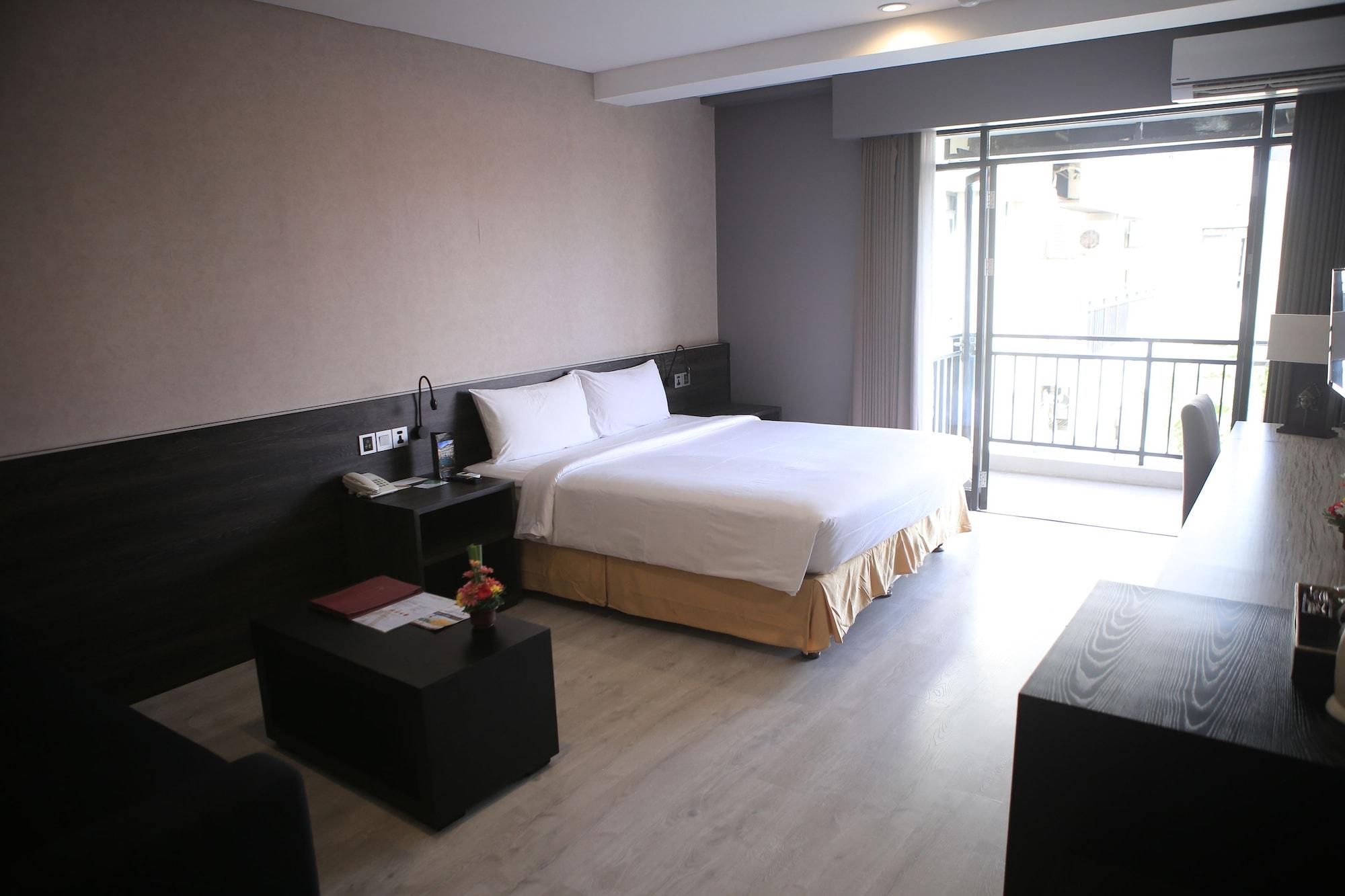 Grand Kuta Hotel And Residence Legian Kültér fotó