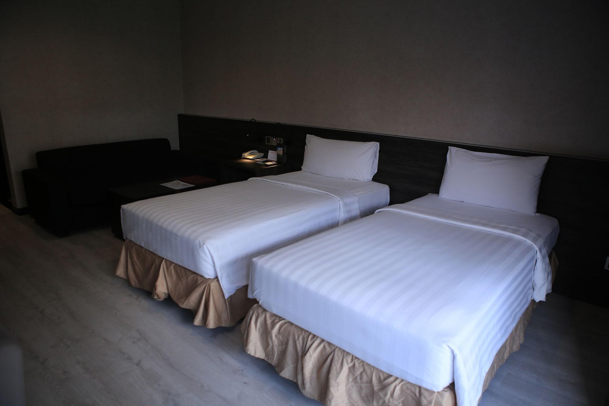 Grand Kuta Hotel And Residence Legian Kültér fotó
